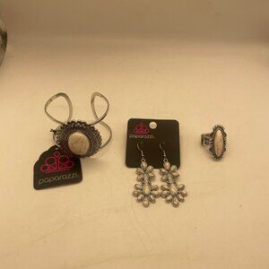 NWT Paparazzi Jewelry Bundle Bracelet Ring Earrings Silver Tone with White Stone